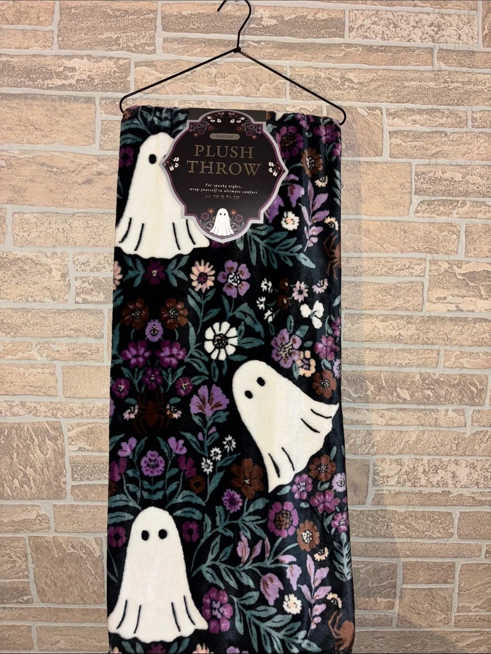 Viral Envougue Ghost Floral blanket Black background so soft new release